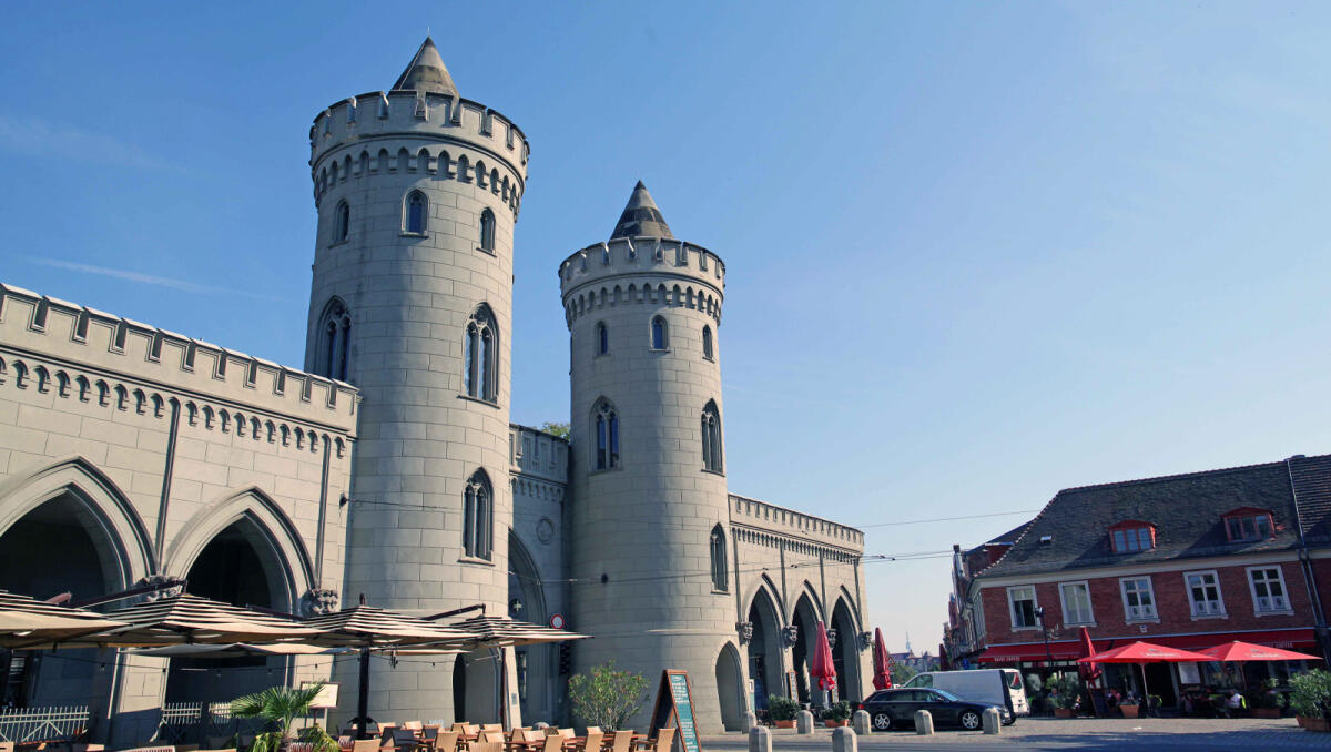 4-Hour Guided Walking Tour to Potsdam
