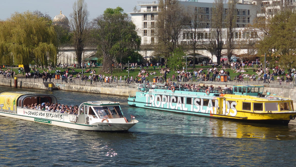 1 Hour Sightseeing Cruise on the River Spree