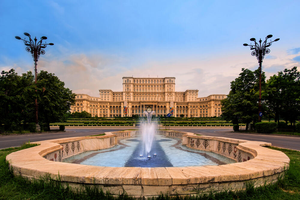 Shutterstock 1627946815